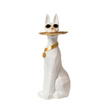 Statue de chien doberman blanc
