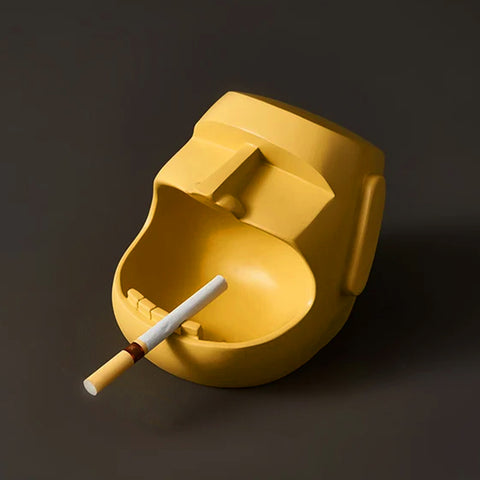 Statue moaï cendrier design