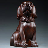 Sculpture de chien en bois