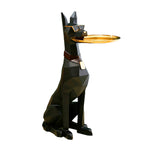 Statue animal doberman