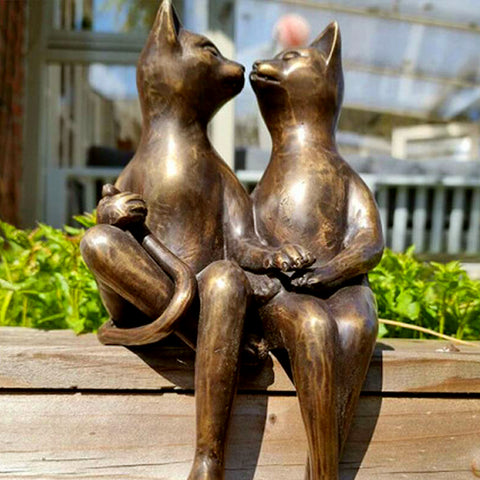 Statue de chat extérieure