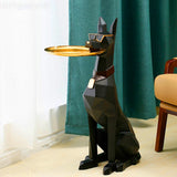 Statue de chien doberman noir