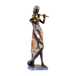 Statue de femme africaine musicienne