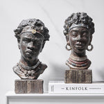 Statue homme et femme noir africain
